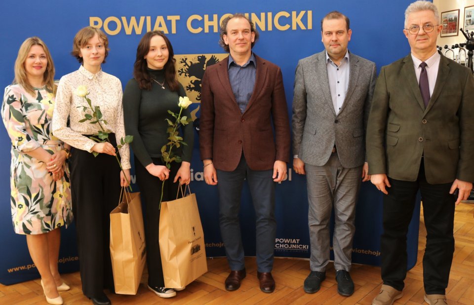 - konkurs2.jpg - konkurs2.jpg